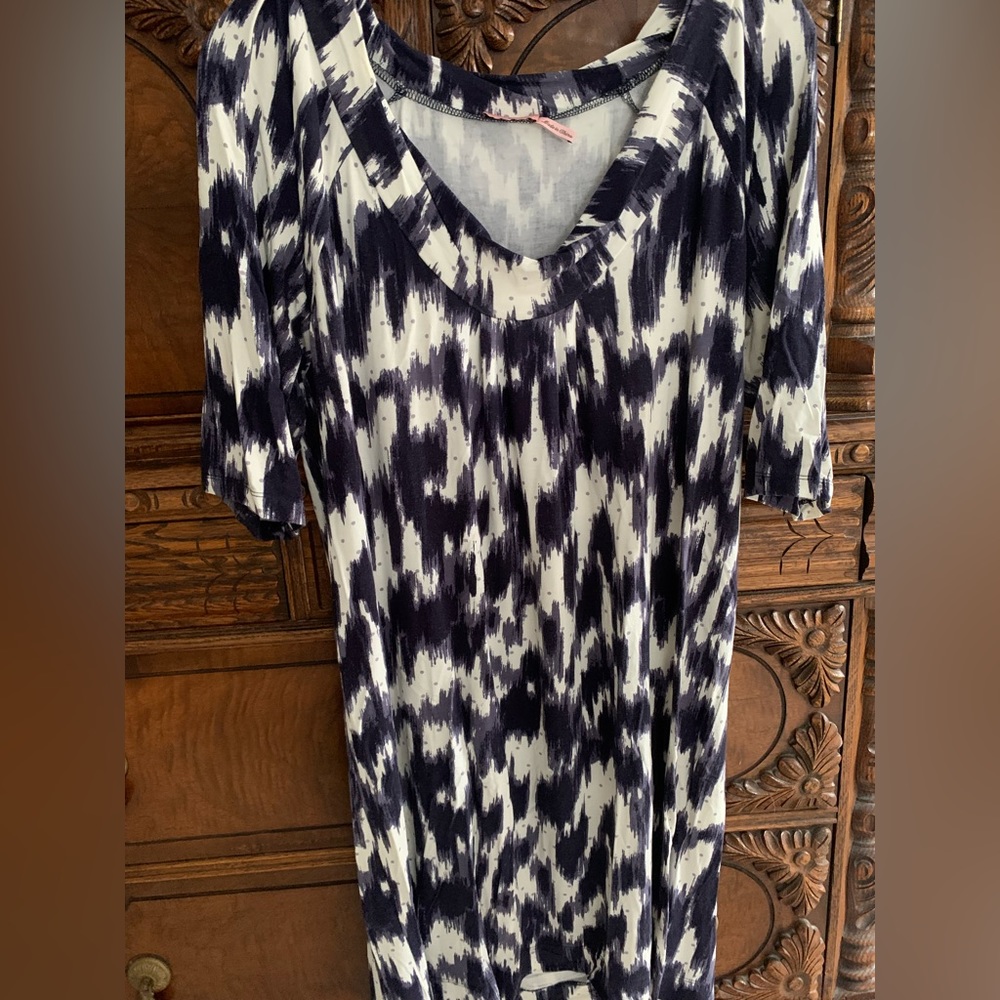 Original juicy couture navy and white pattern dress